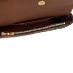 ルイ・ヴィトン ウォレット・オン・チェーン・アイビー